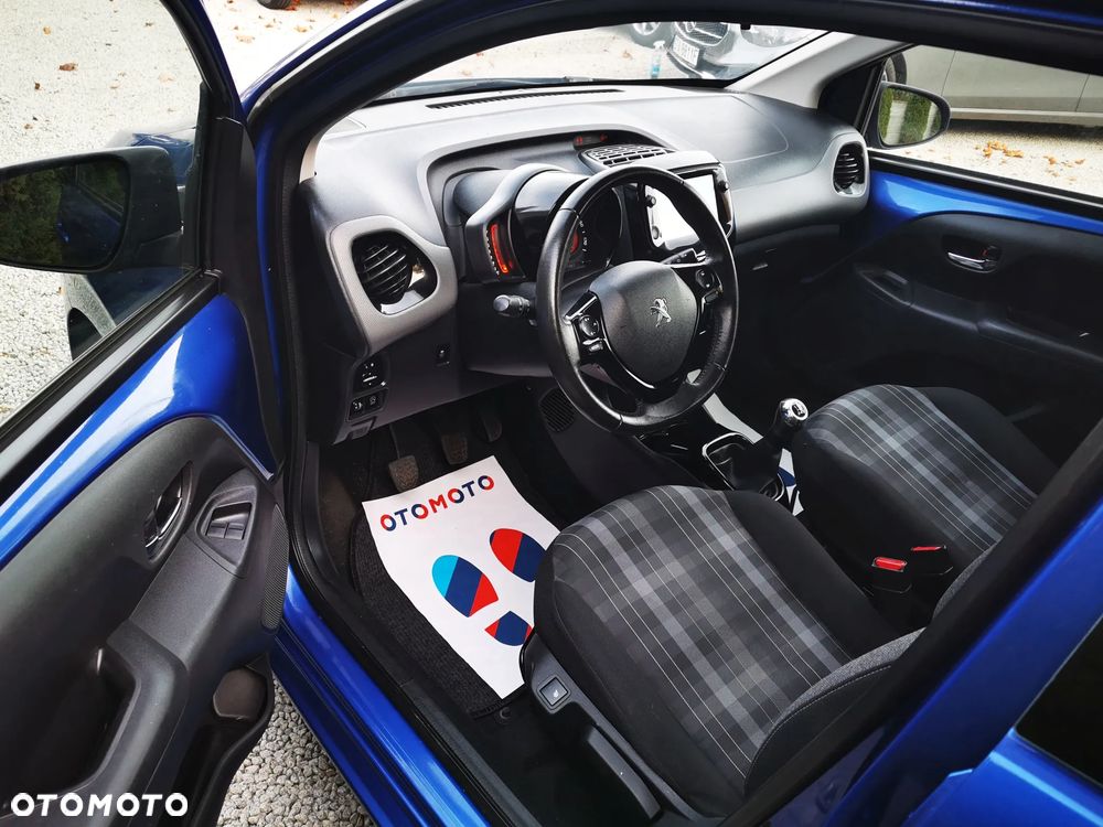 Peugeot 108 VTI 72 Style - 12