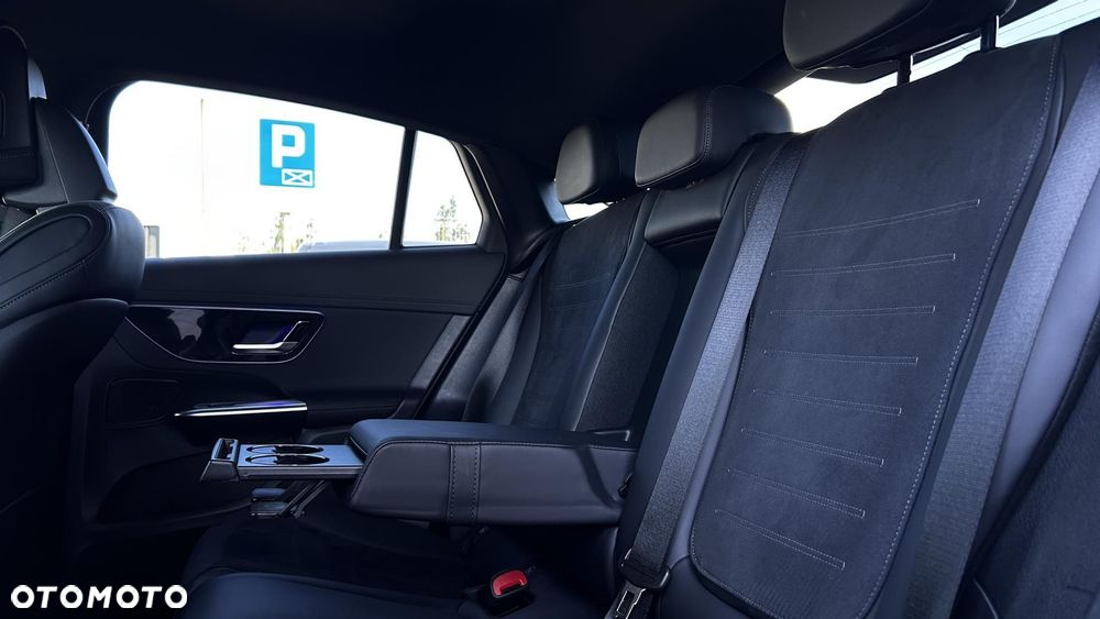 Mercedes-Benz GLC 300 d mHEV 4-Matic AMG Line - 28