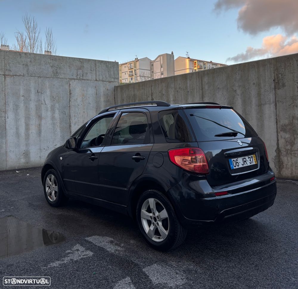 Suzuki SX4 1.6 DDiS GLA Outdoor Line - 3