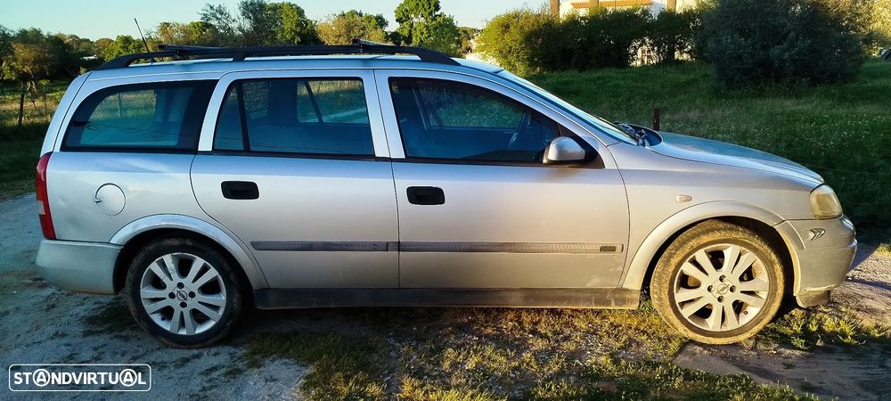 Opel Astra Caravan 1.4i 16V - 3