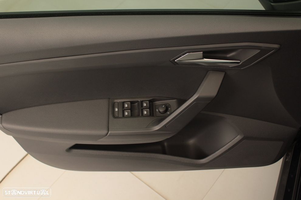 SEAT Arona 1.0 TSI Style - 30