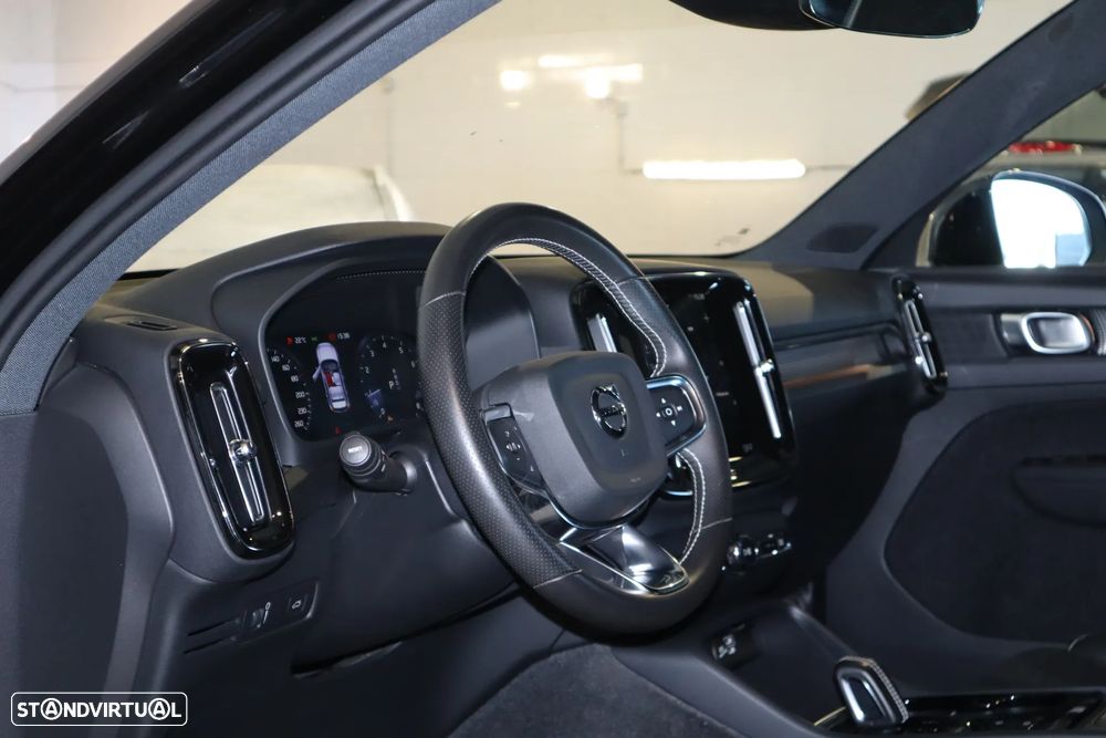 Volvo XC 40 1.5 T2 R-Design Geartronic - 14