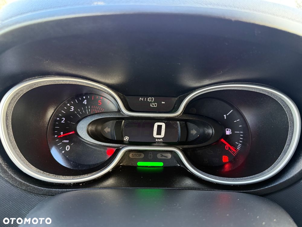 Renault Trafic - 21