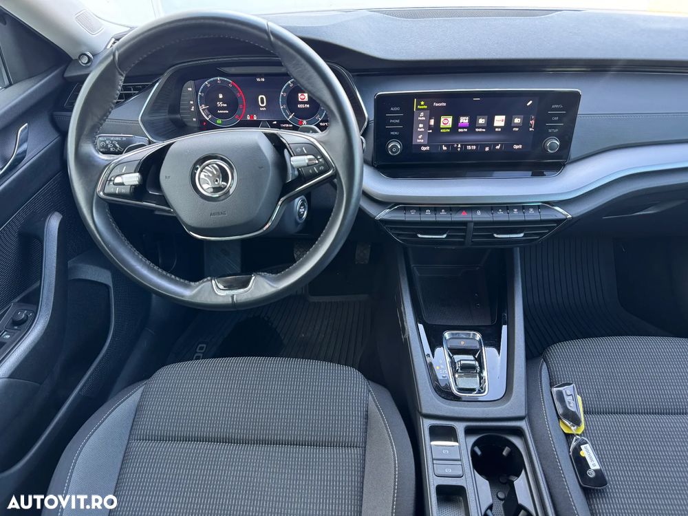 Skoda Octavia 2.0 TDI DSG Ambition - 9