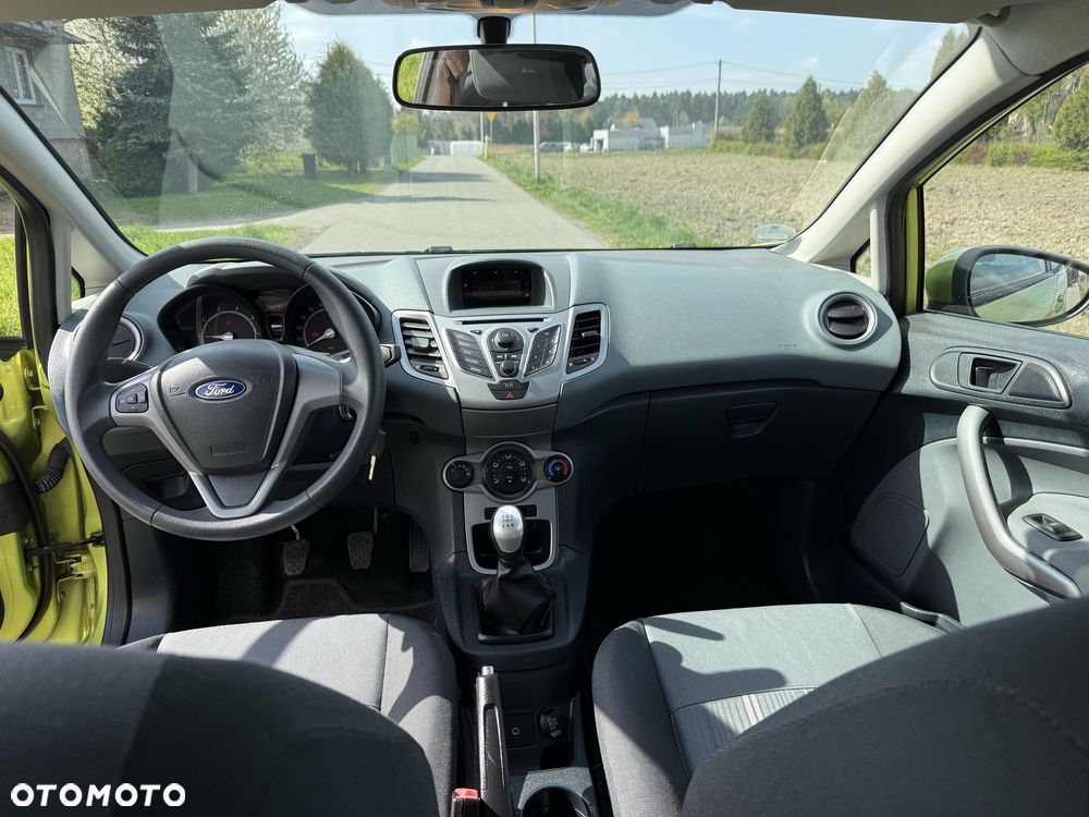 Ford Fiesta - 7