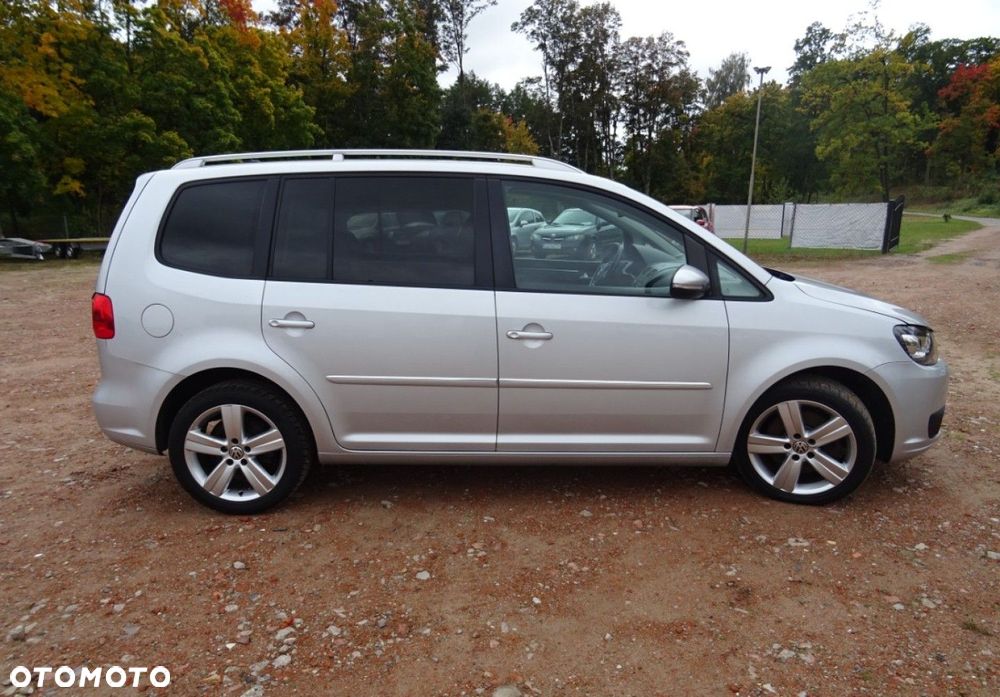 Volkswagen Touran 2.0 TDI DPF Highline - 5