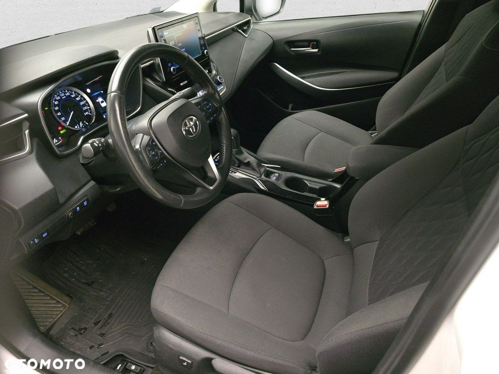 Toyota Corolla - 11