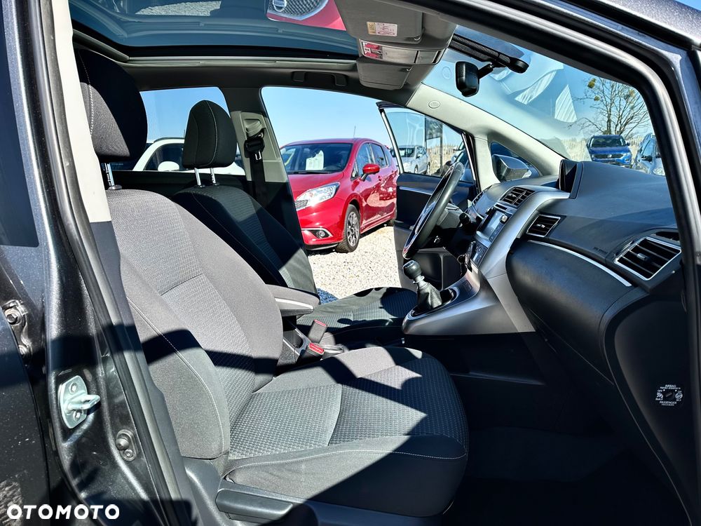 Toyota Verso 1.6 Edition - 22