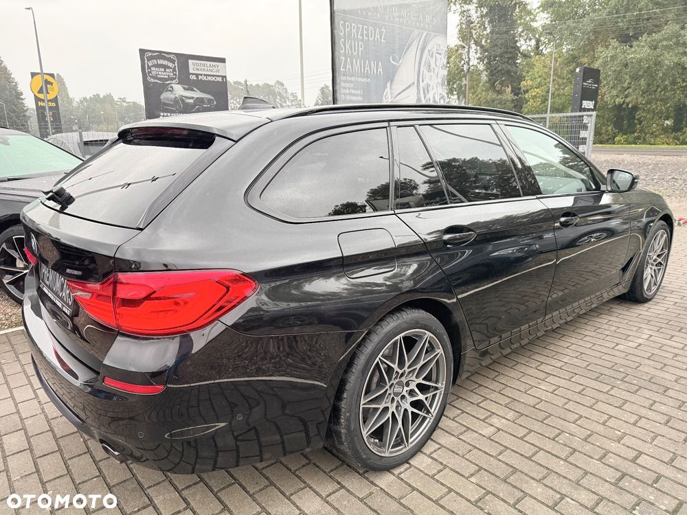 BMW Seria 5 520d Sport Line - 19