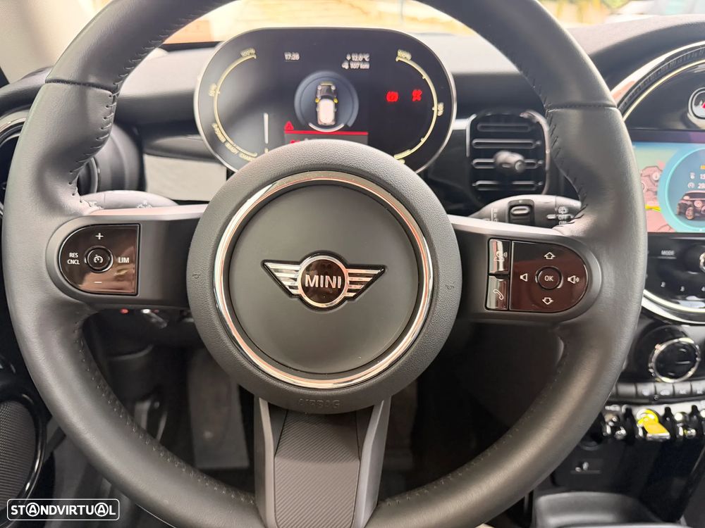 MINI 3 Portas Cooper SE - 18