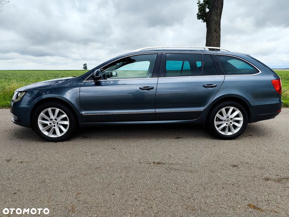 Skoda Superb 2.0 TDI Green tec Elegance - 2