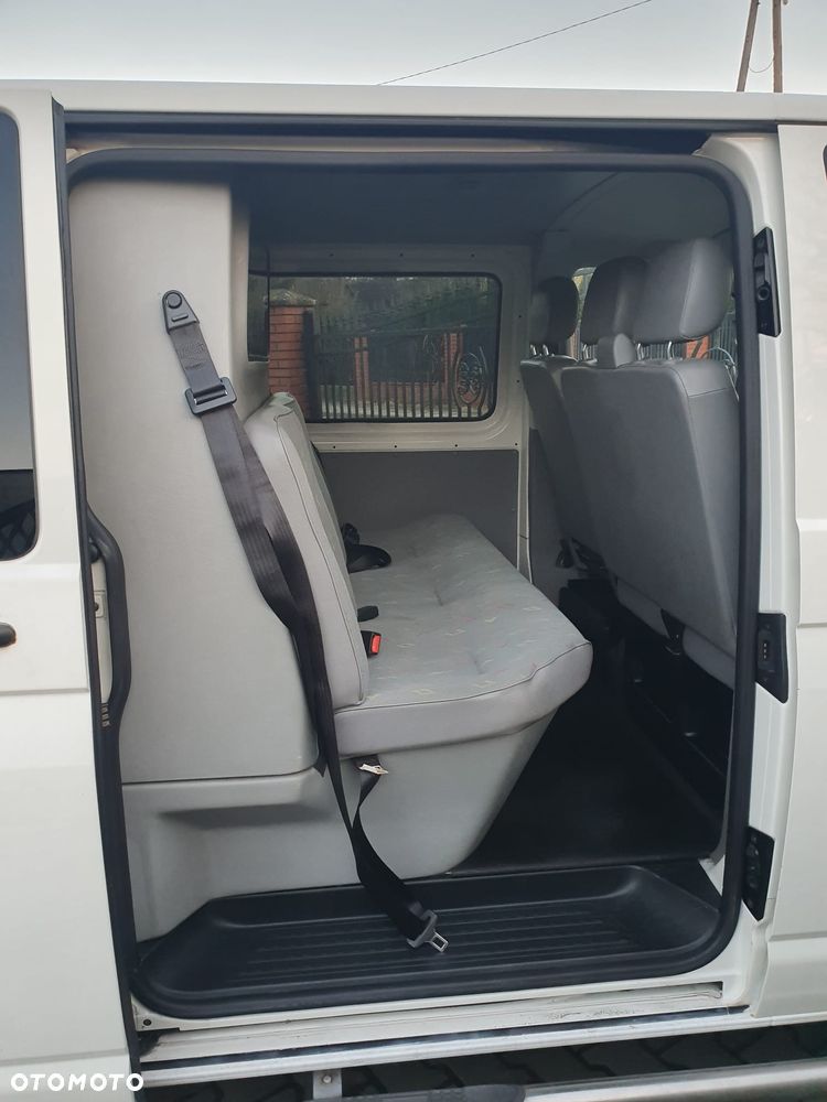 Volkswagen Transporter Shuttle Kurz - 5