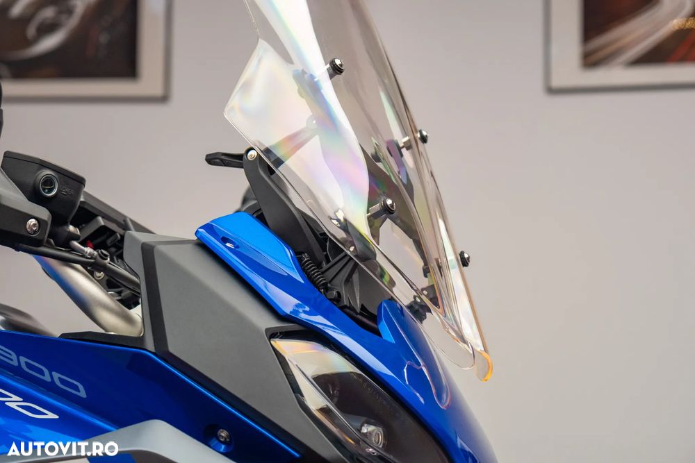 BMW F 900R Force - 31