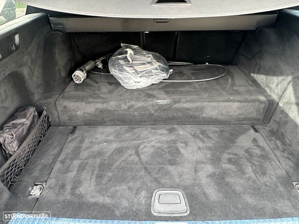 Mercedes-Benz E 300 de Exclusive Line - 9