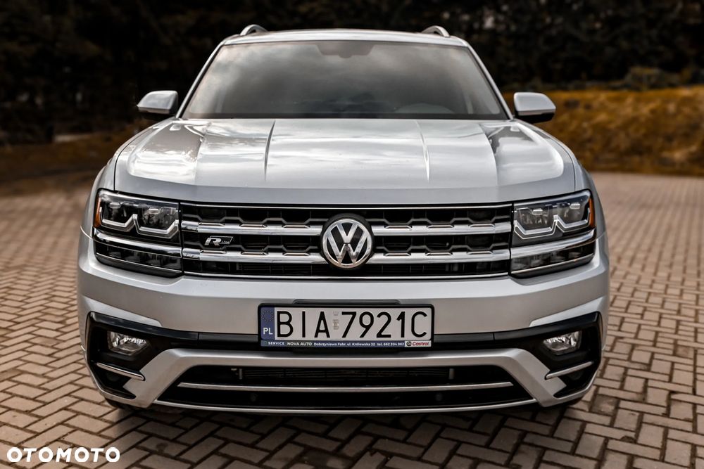 Volkswagen Atlas - 2