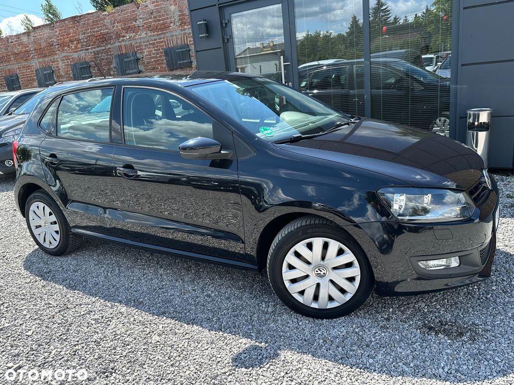 Volkswagen Polo 1.2 Blue Motion Technology Comfortline - 26