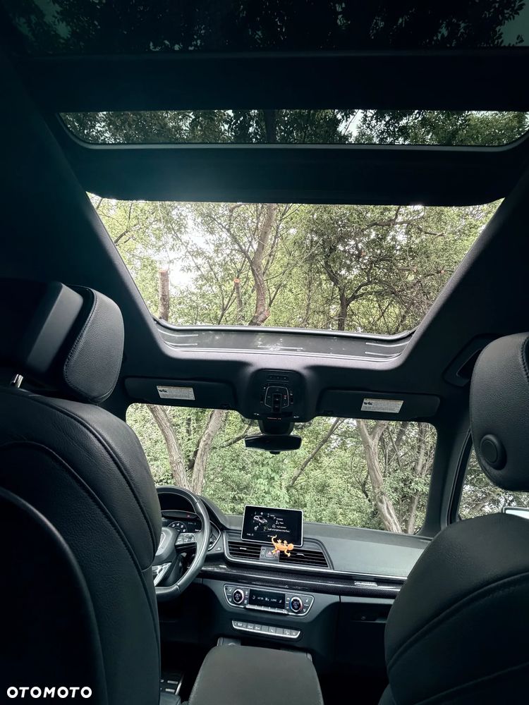 Audi SQ5 - 10
