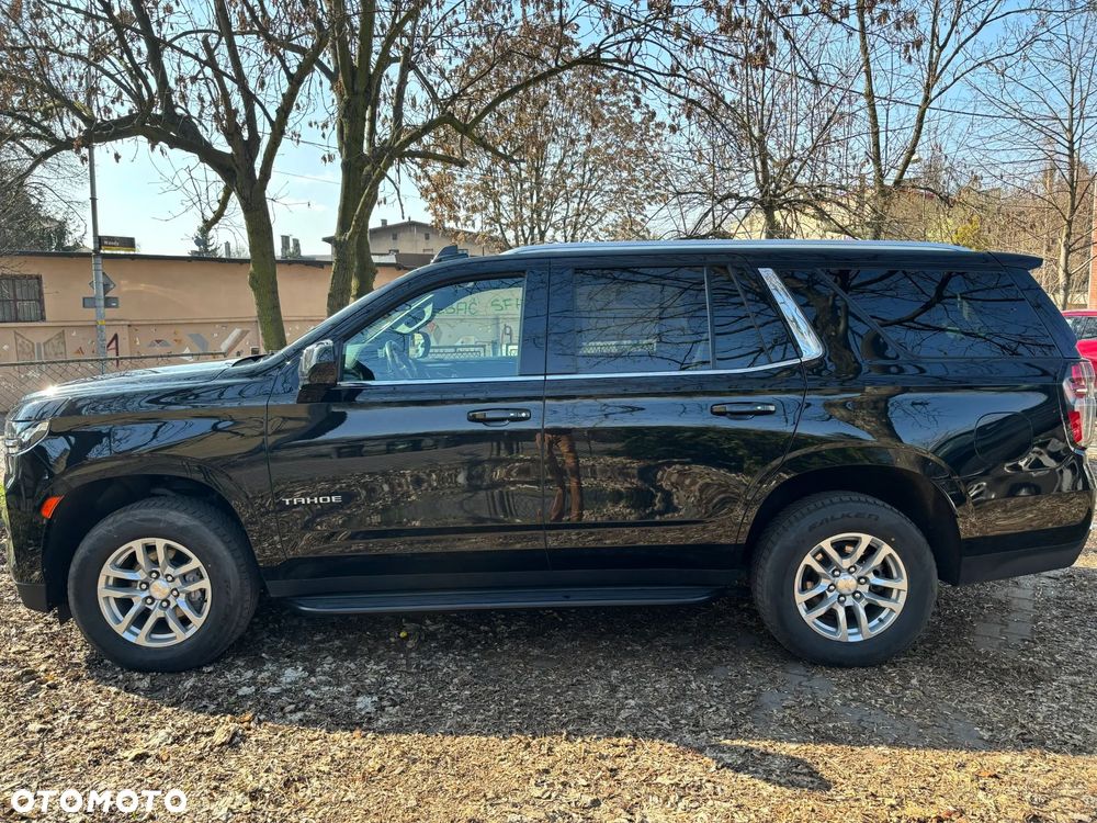 Chevrolet Tahoe - 3