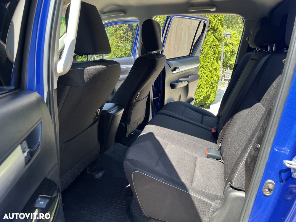 Toyota Hilux 2.4D 150CP 4x4 Double Cab AT Executive - 11