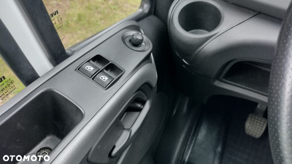 Iveco DAILY KONTENER WINDA ASO SUPER STAN - 25