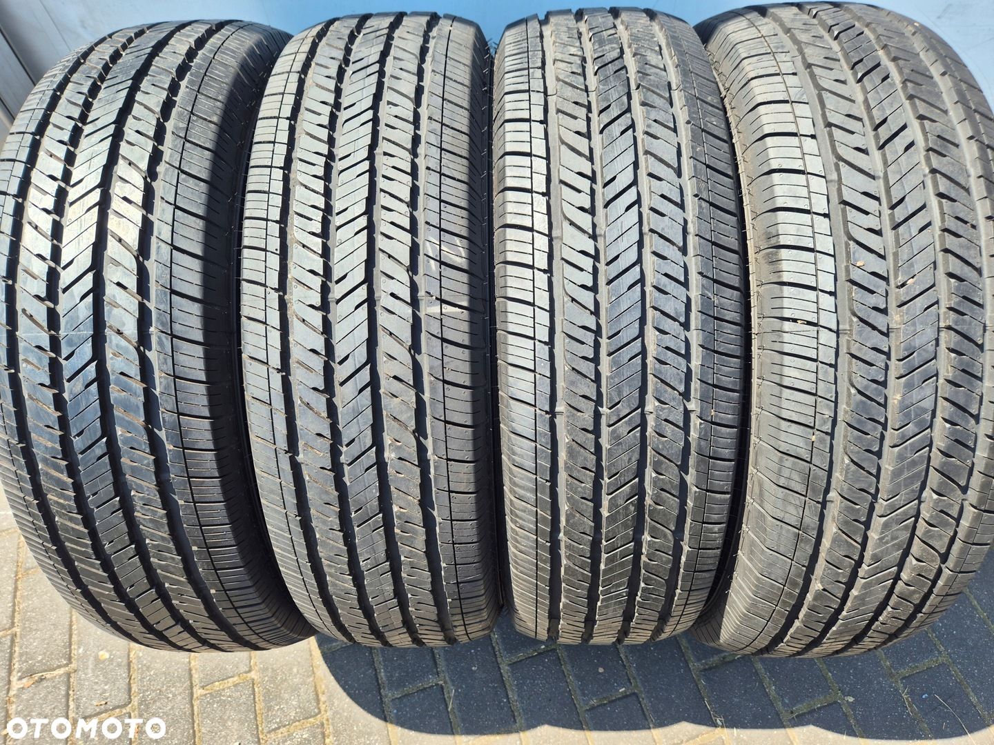255/70/18 255/70r18 Bridgestone Dueler H/T 113t 100 - 1