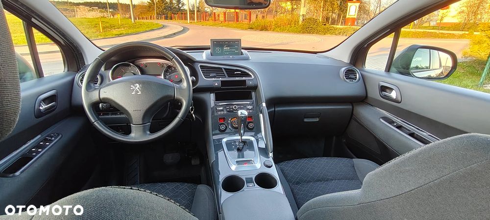 Peugeot 3008 - 18