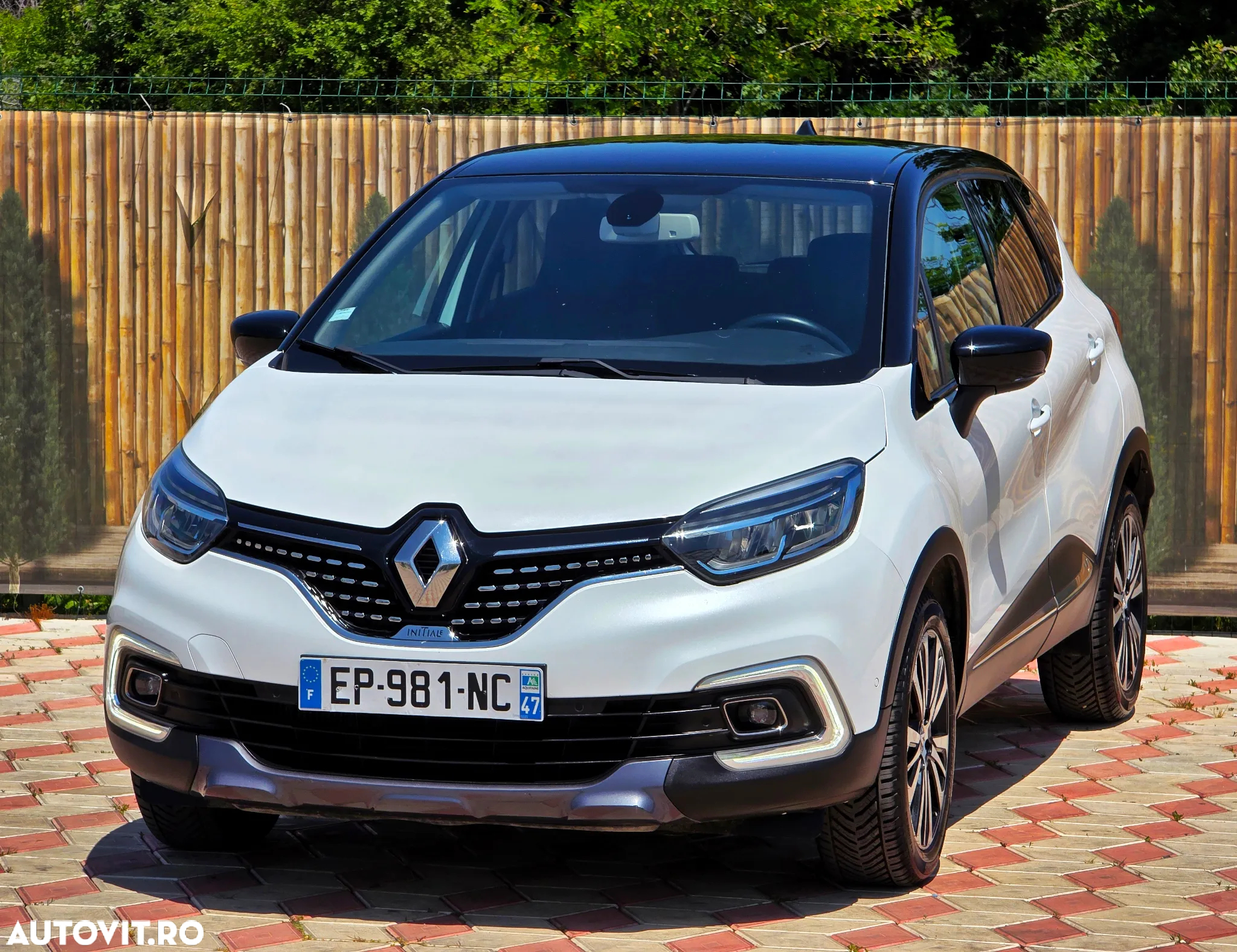 Renault Captur ENERGY TCe 120 EDC Luxe - 2