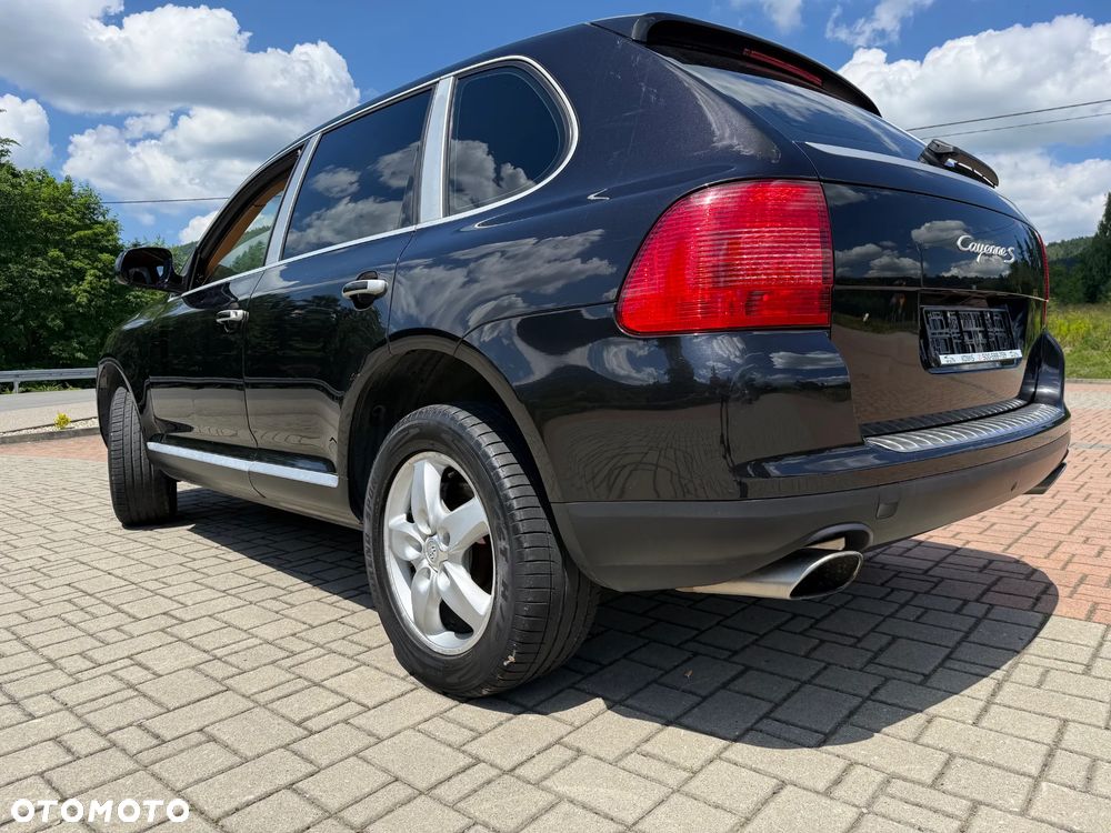 Porsche Cayenne - 7