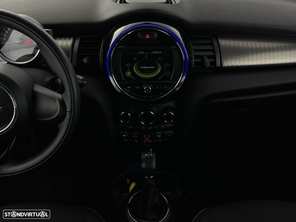 MINI 3 Portas Cooper Auto - 15