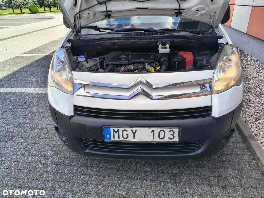 Citroën BERLINGO 1.6 HDI (90KM) 5-BIEGÓW (L1H1) KLIMA WEBASTO STAN IDEALNY 100% BEZWYPADKOWY SERWIS KM NIE MA RDZY - 21