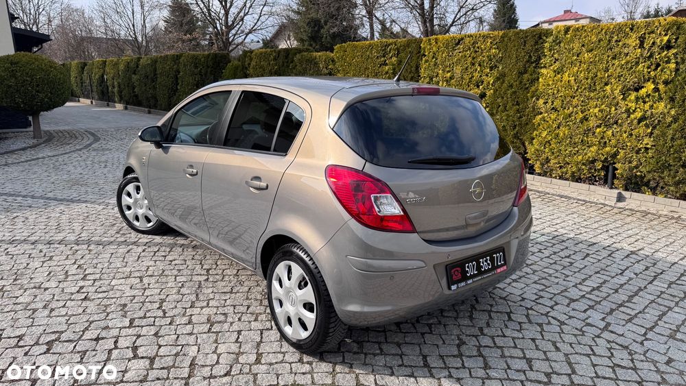 Opel Corsa - 18