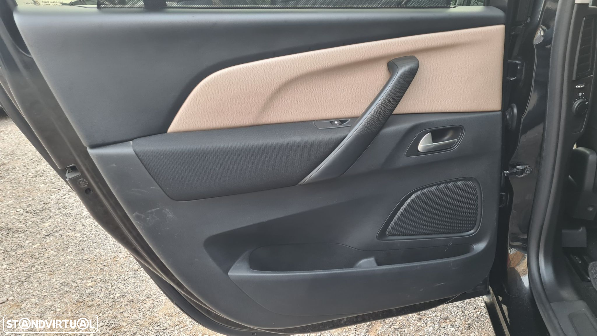 Citroën C4 Grand Picasso 1.6 BlueHDi Exclusive - 36