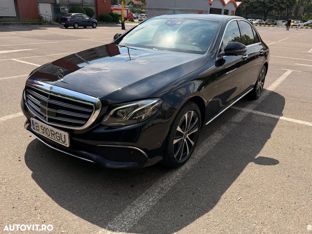 Mercedes-Benz E 300 de 9G-TRONIC - 1