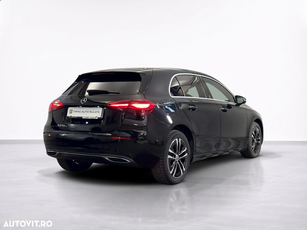 Mercedes-Benz A 250 - 6