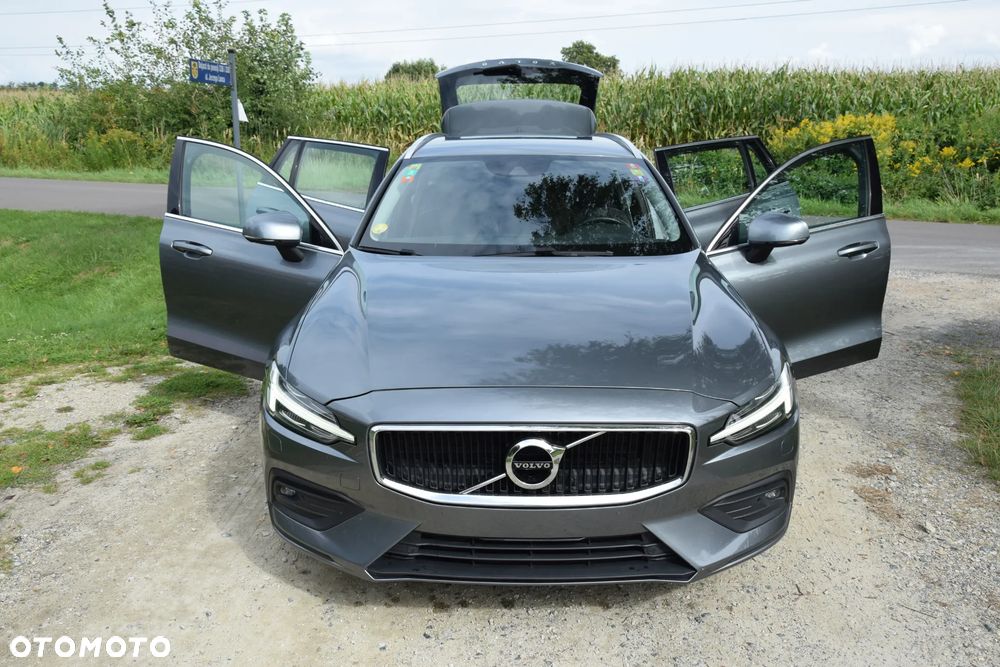 Volvo V60 D3 AWD Geartronic Momentum - 24