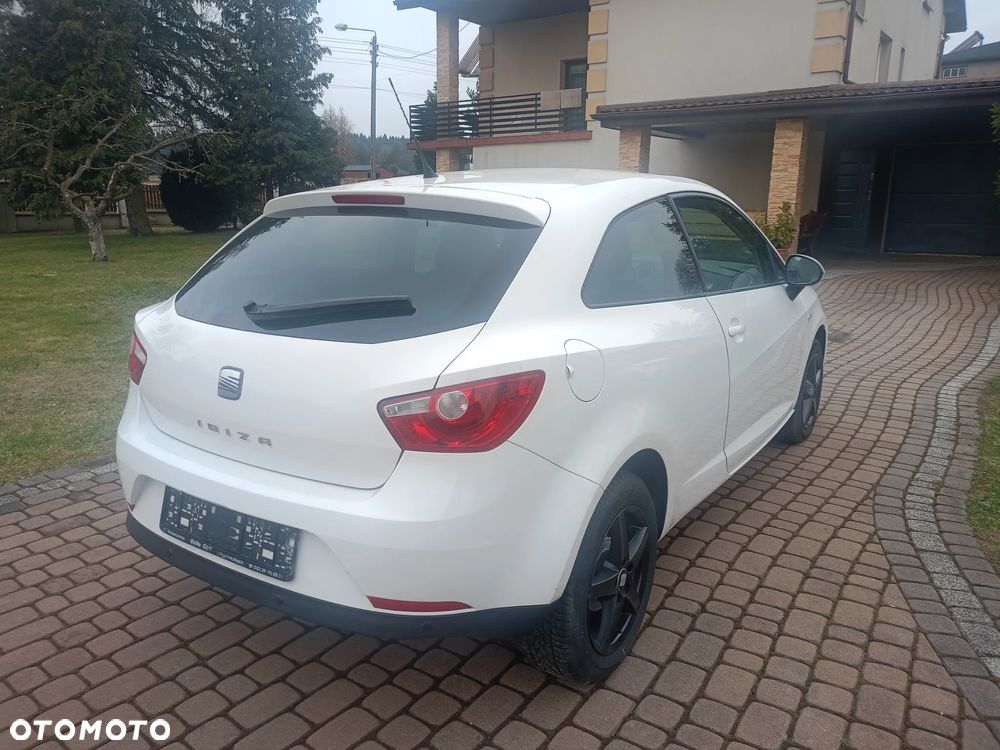 Seat Ibiza SC 1.4 16V Style - 5