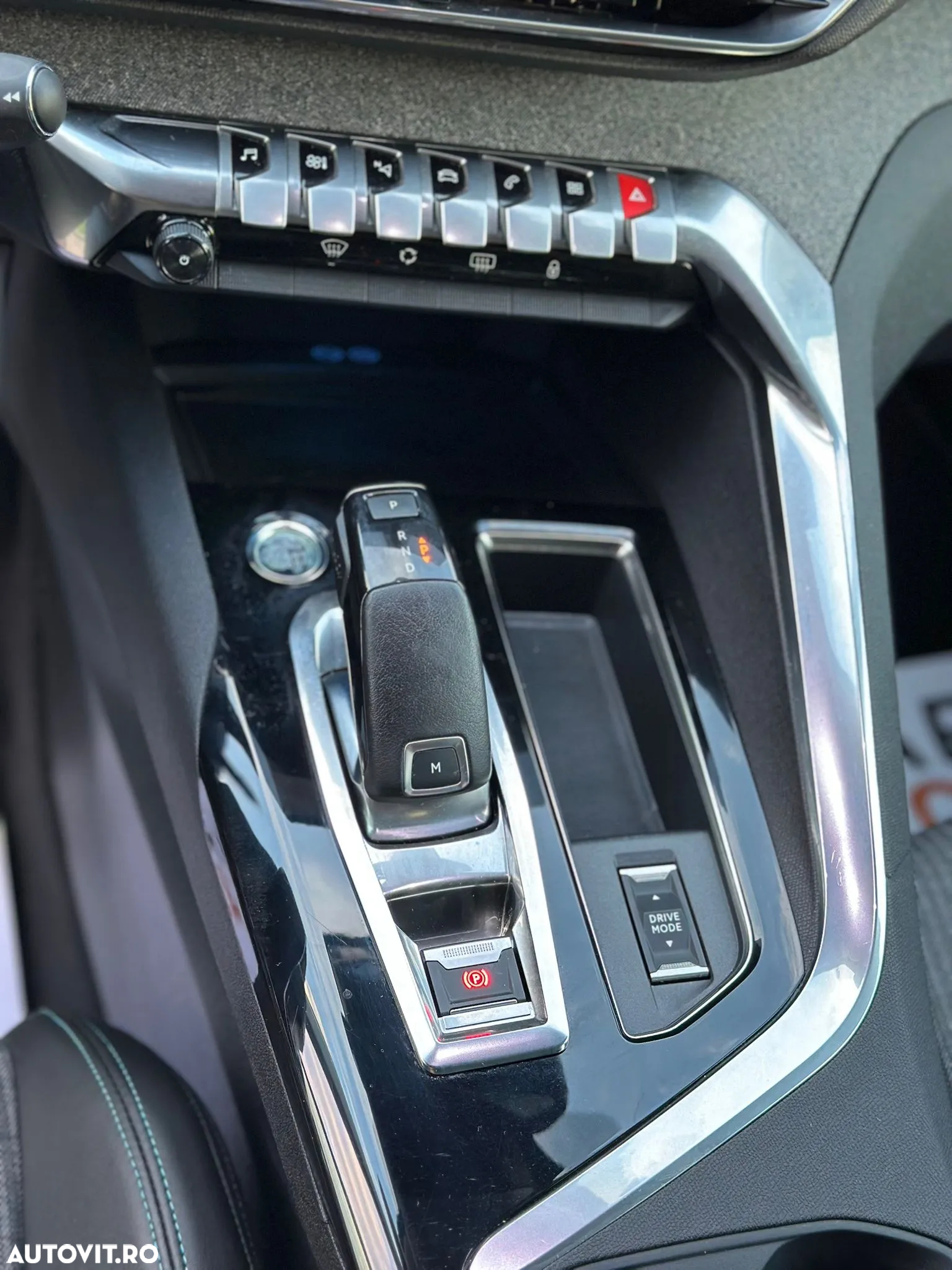 Peugeot 3008 BlueHDi 130 Stop & Start EAT8 Allure Business-Paket - 17