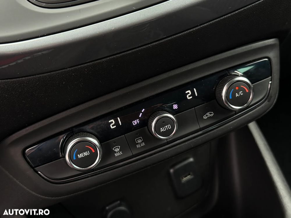 Opel Crossland 1.2 Business Elegance - 24