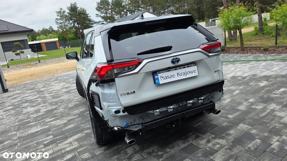 Toyota RAV4 - 9