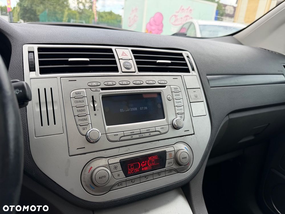 Ford Kuga 2.0 TDCi Titanium FWD - 18