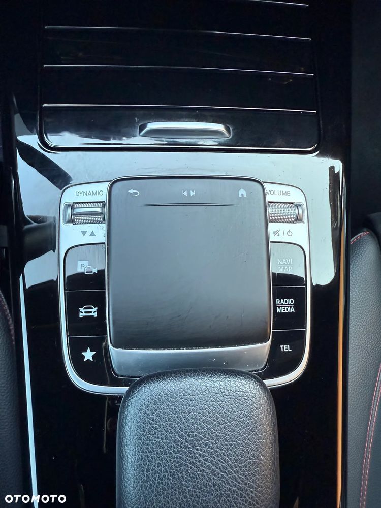 Mercedes-Benz Klasa A 220 7G-DCT AMG Line - 31