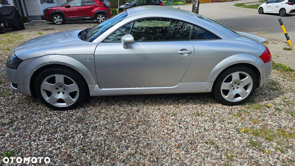 Audi TT Coupé 1.8T - 4