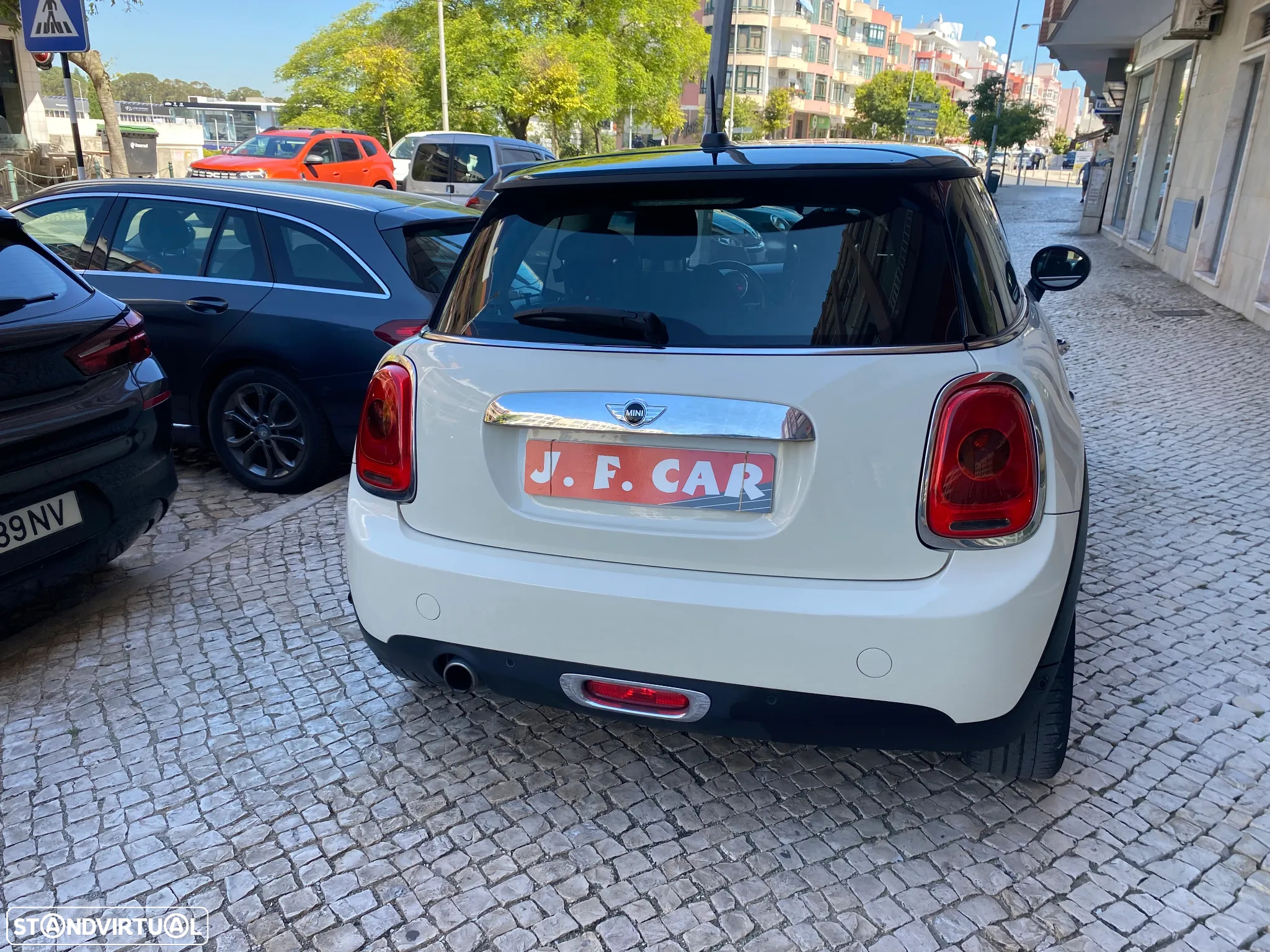 MINI 3 Portas Cooper D Seven Chili - 22