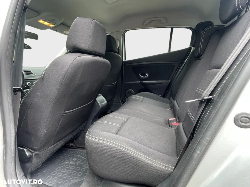 Renault Megane 1.5 dCi Pro - 13