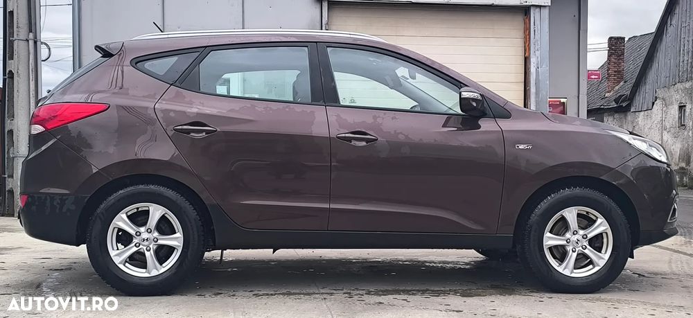 Hyundai ix35 2.0 CRDI 4WD Premium - 4