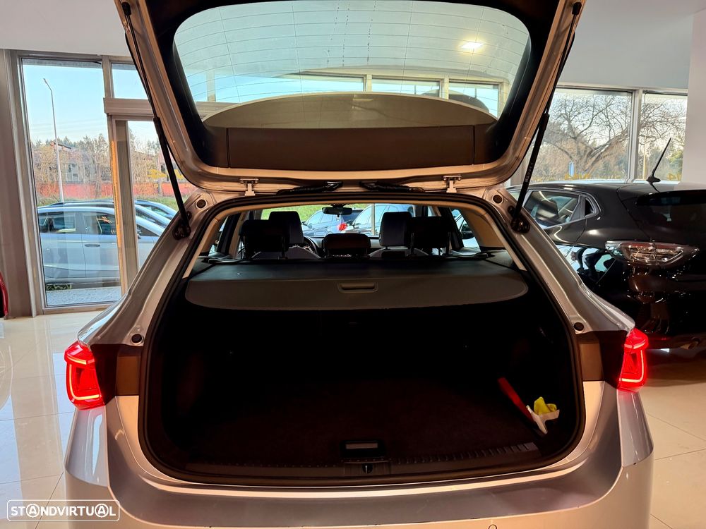 SEAT Leon ST 2.0 TDI Style - 11