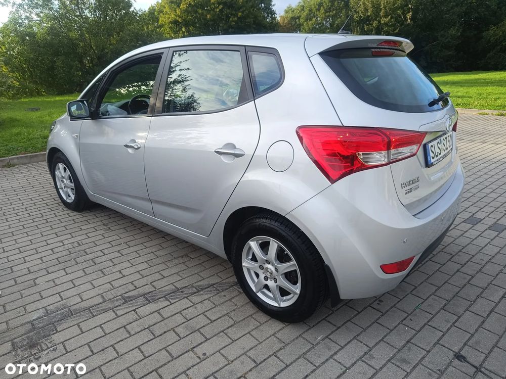 Hyundai ix20 1.4 Comfort - 12