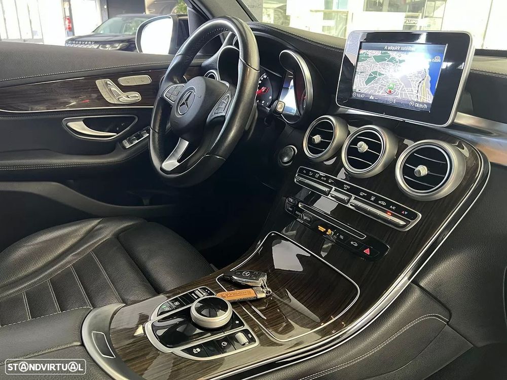 Mercedes-Benz GLC 220 d 4Matic 9G-TRONIC - 17