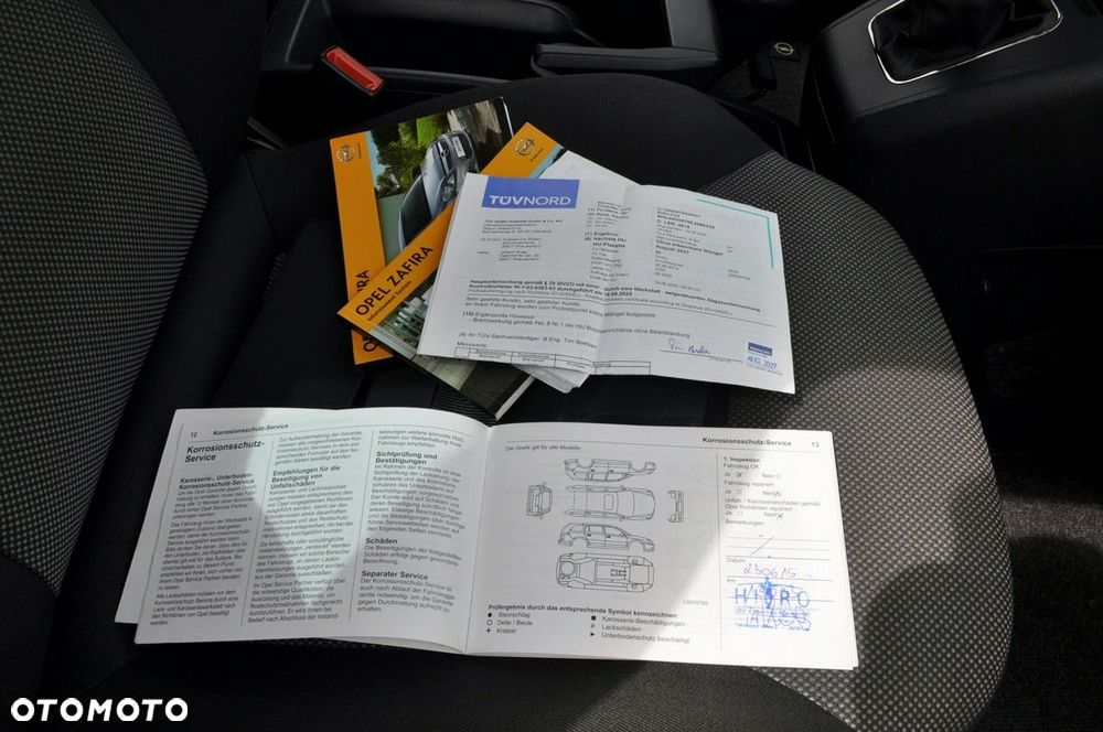 Opel Zafira - 40