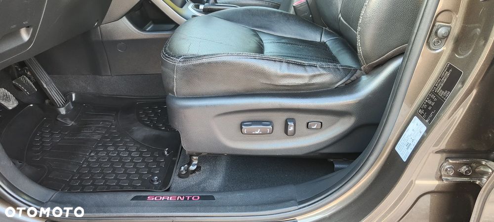 Kia Sorento 2.0 CRDi L - 19